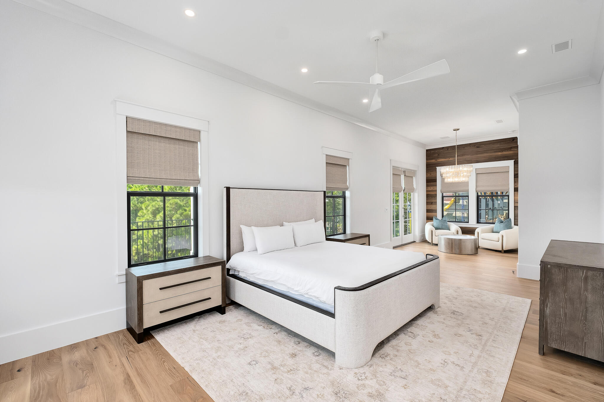 BEACH HIGHLAND - Residential