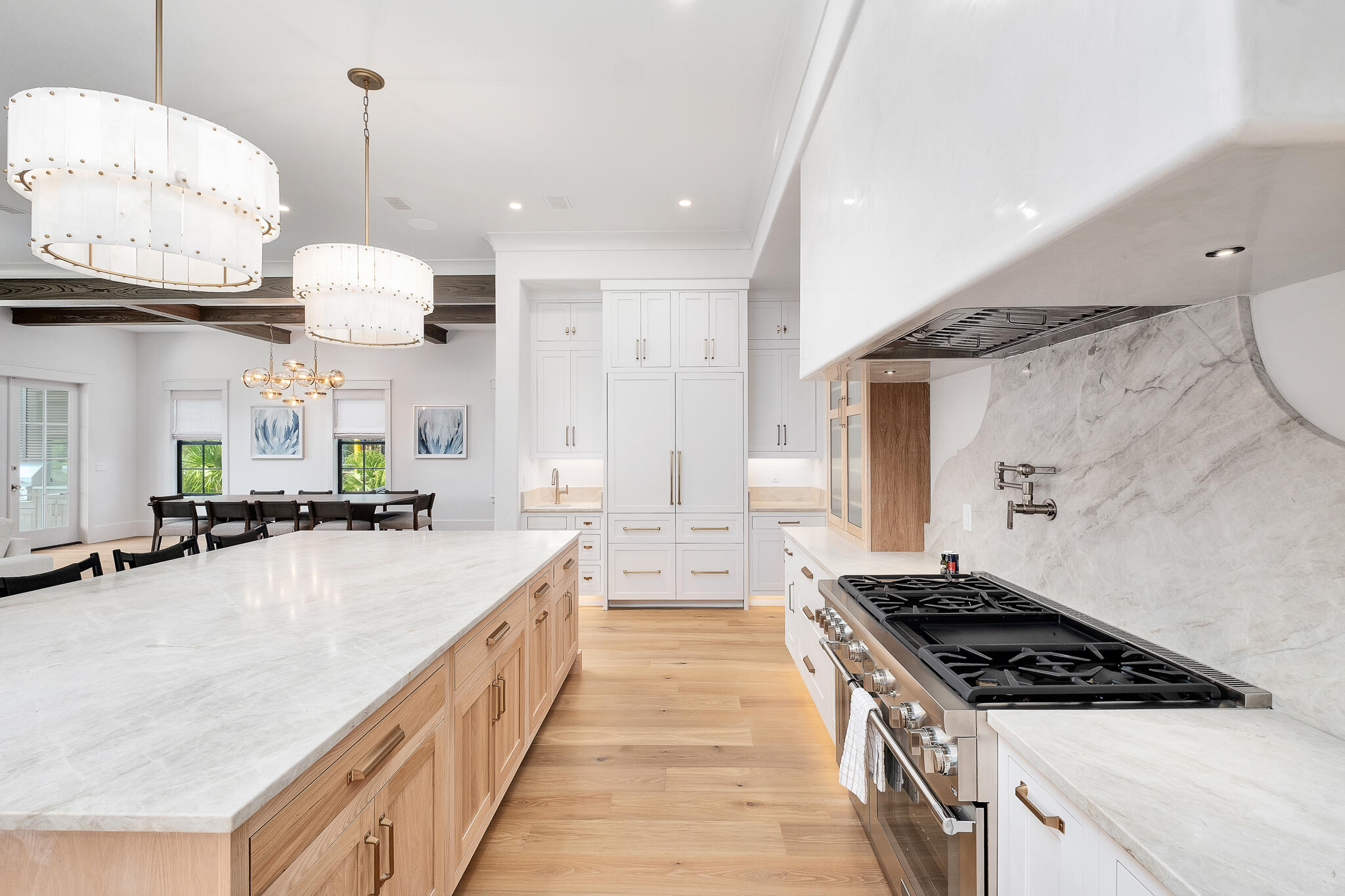 BEACH HIGHLAND - Residential