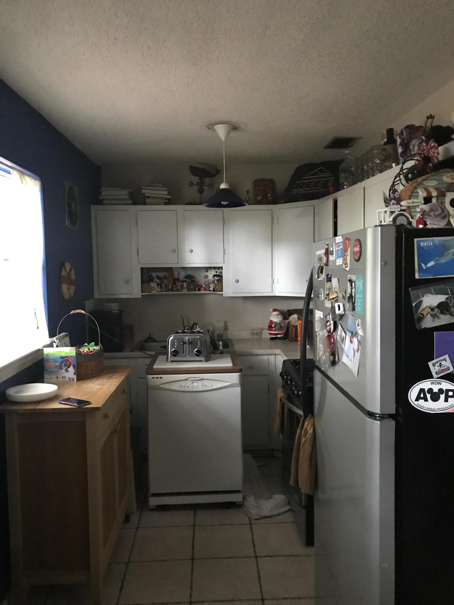 ELLIOTTS POINT 8TH ADDN - Residential