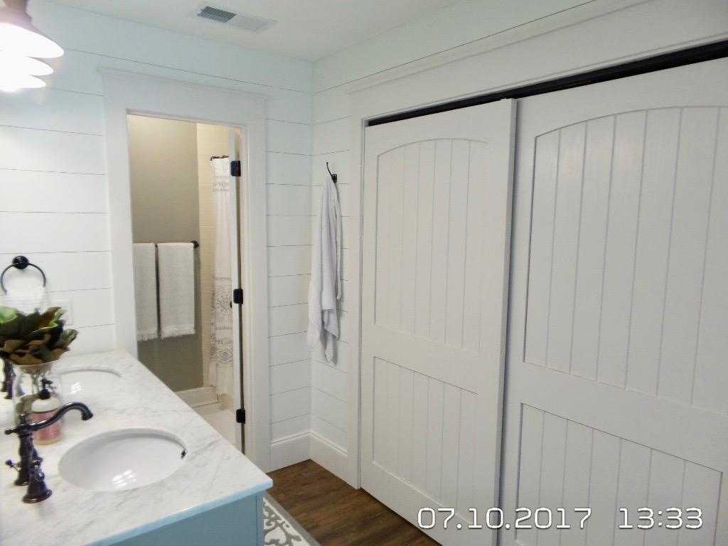 PINEWOOD ESTATES - Residential