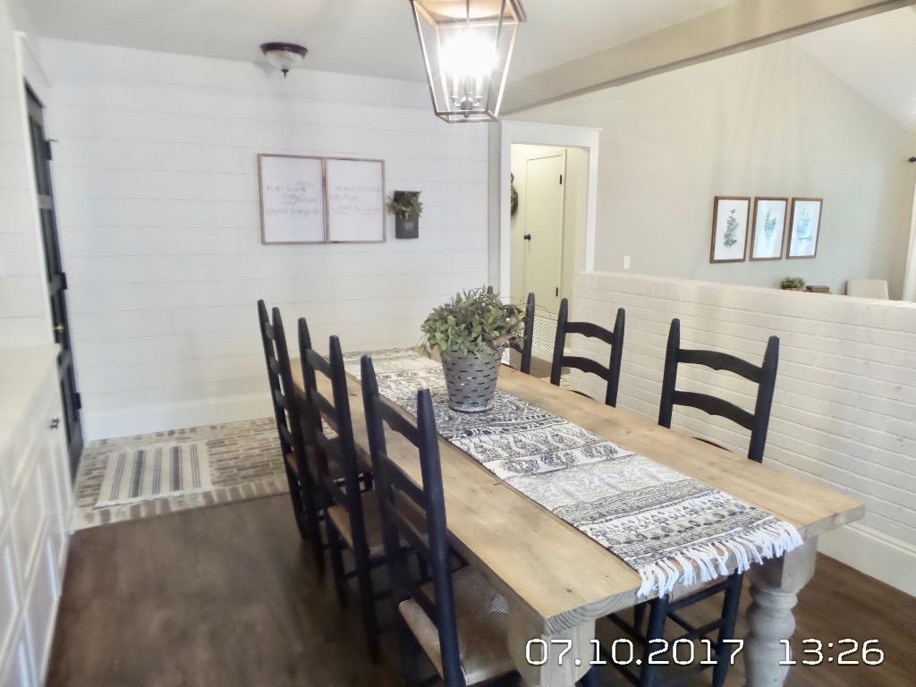 PINEWOOD ESTATES - Residential