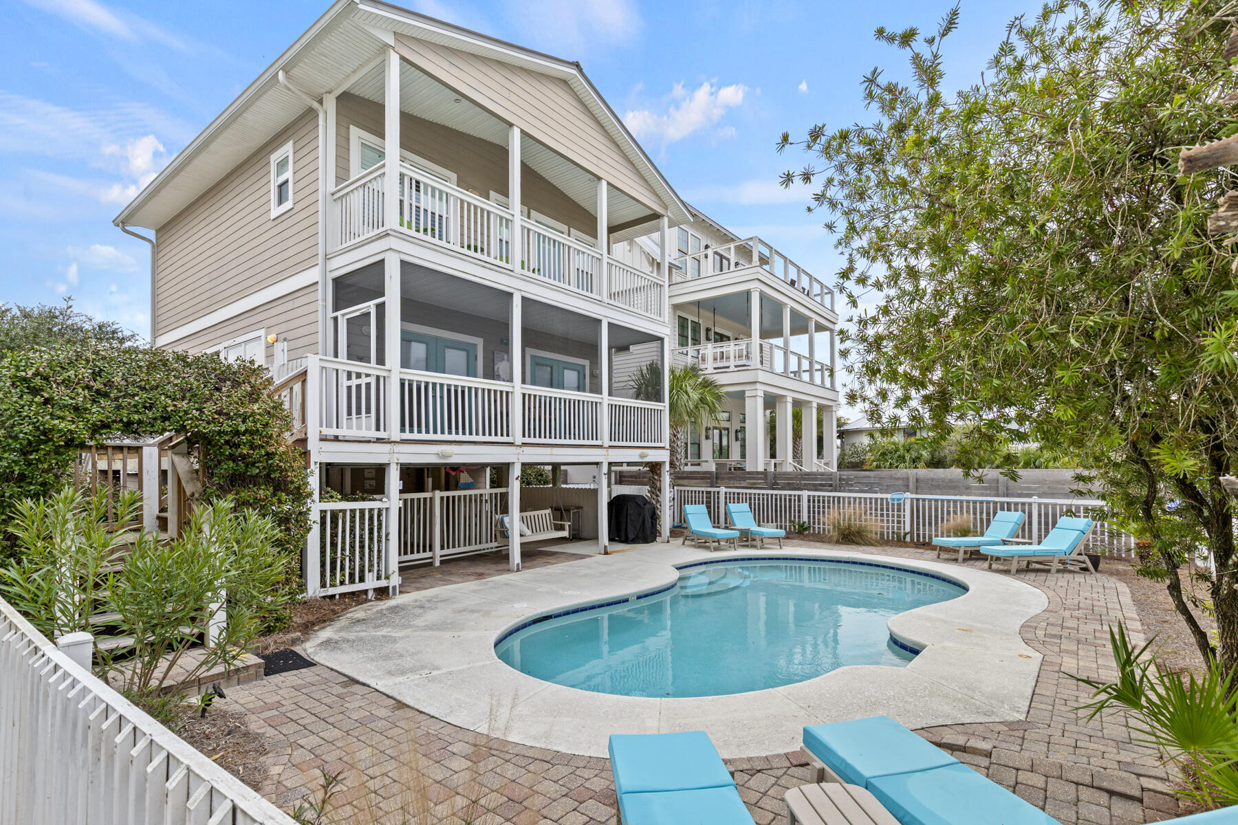 GRAYTON BEACH - Residential