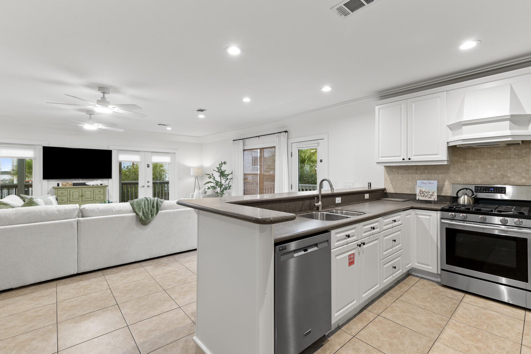 GRAYTON BEACH - Residential