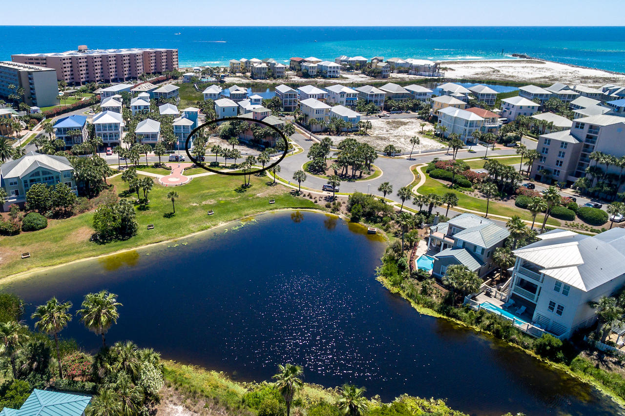 DESTIN POINTE - Land