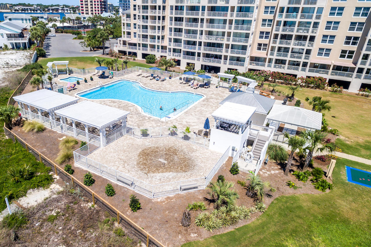 DESTIN POINTE - Land