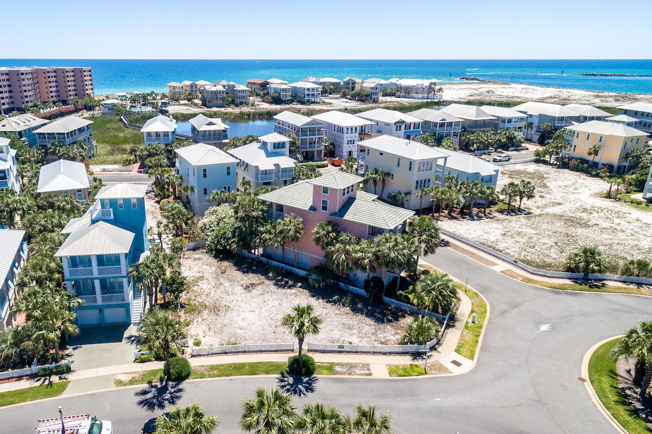 DESTIN POINTE - Land