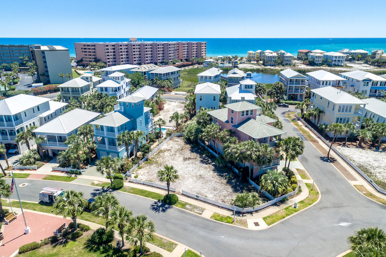 DESTIN POINTE - Land