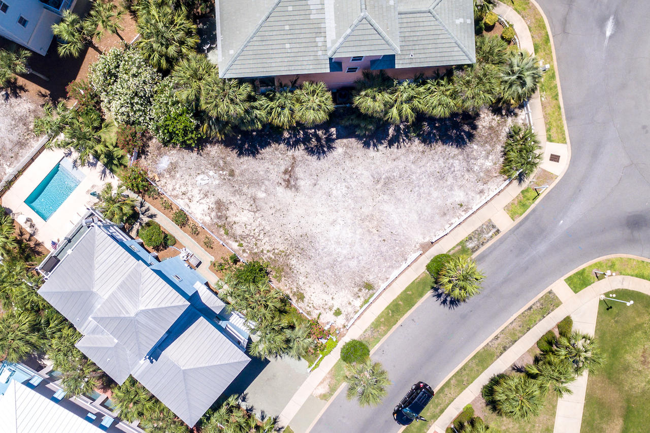 DESTIN POINTE - Land