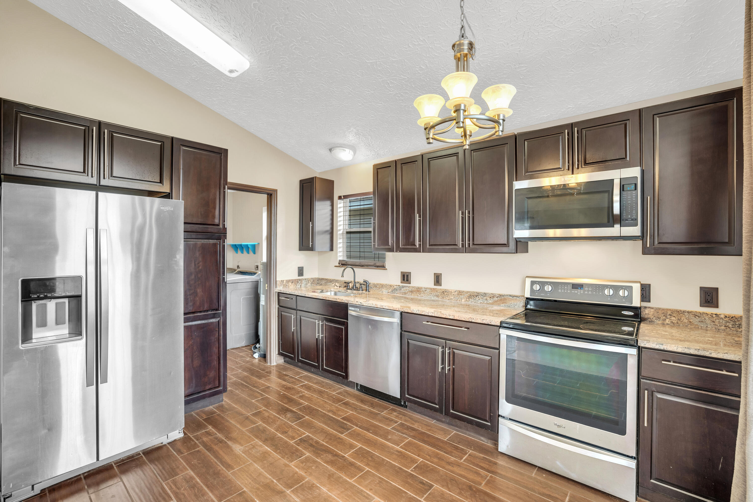 Palm Cove - Residential Lease