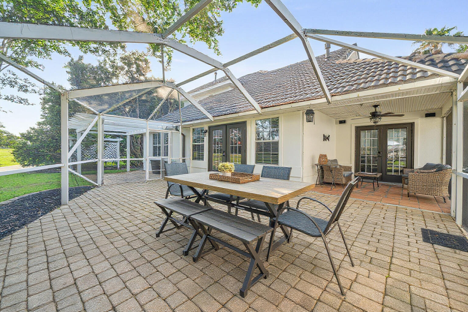 Emerald Bay - Residential