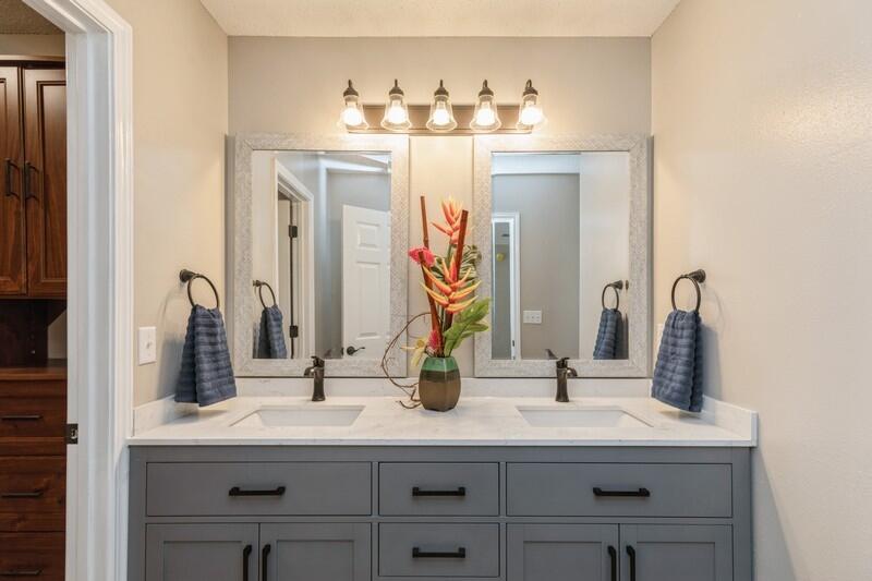 RIVERCHASE S/D PH 2 - Residential