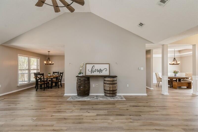 RIVERCHASE S/D PH 2 - Residential