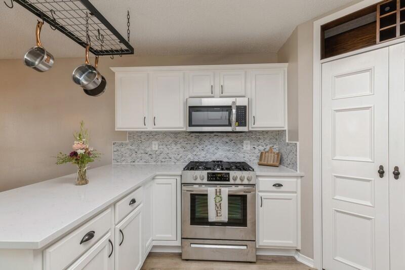 RIVERCHASE S/D PH 2 - Residential