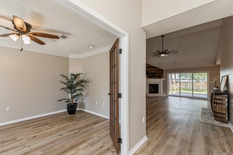 RIVERCHASE S/D PH 2 - Residential