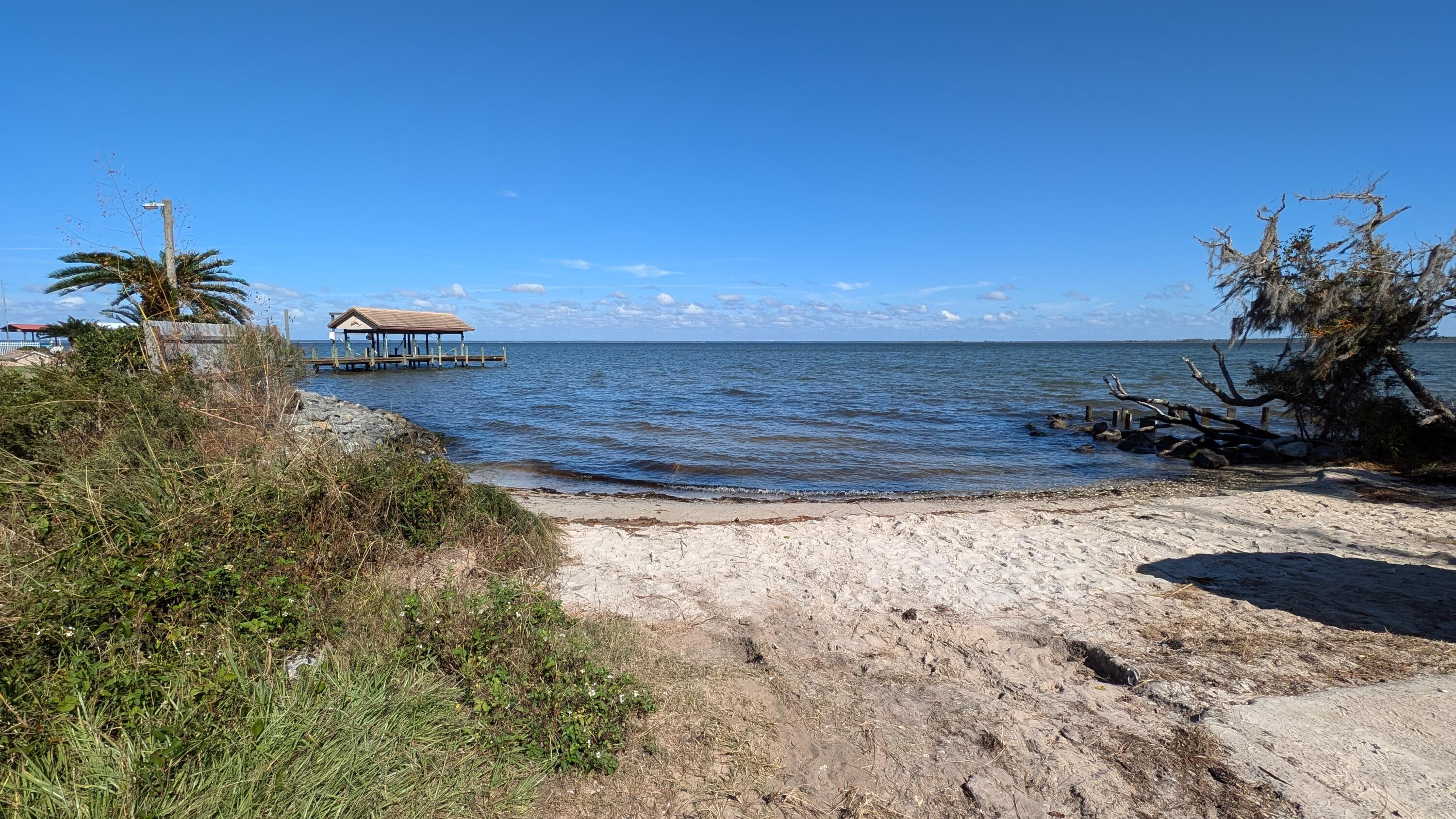 EAGLE BAY - Residential