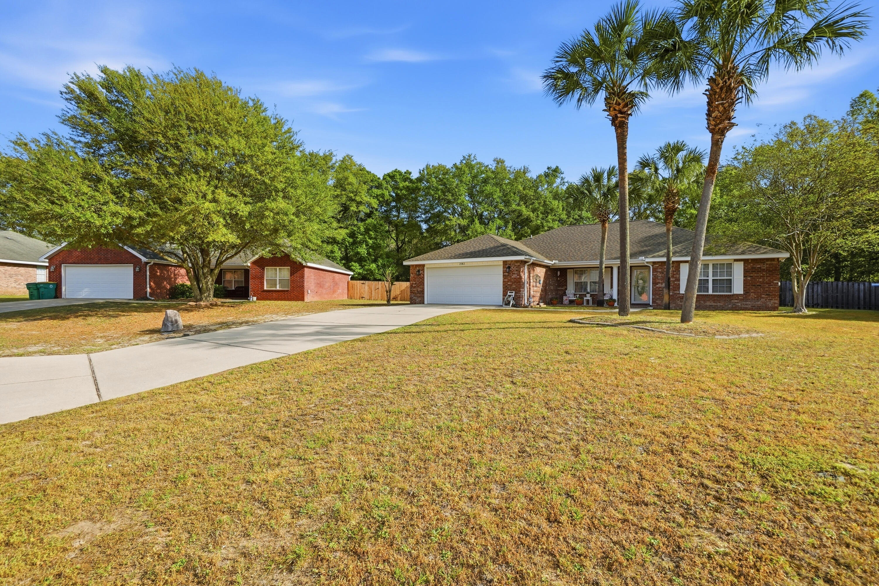 LEE FARM - Residential