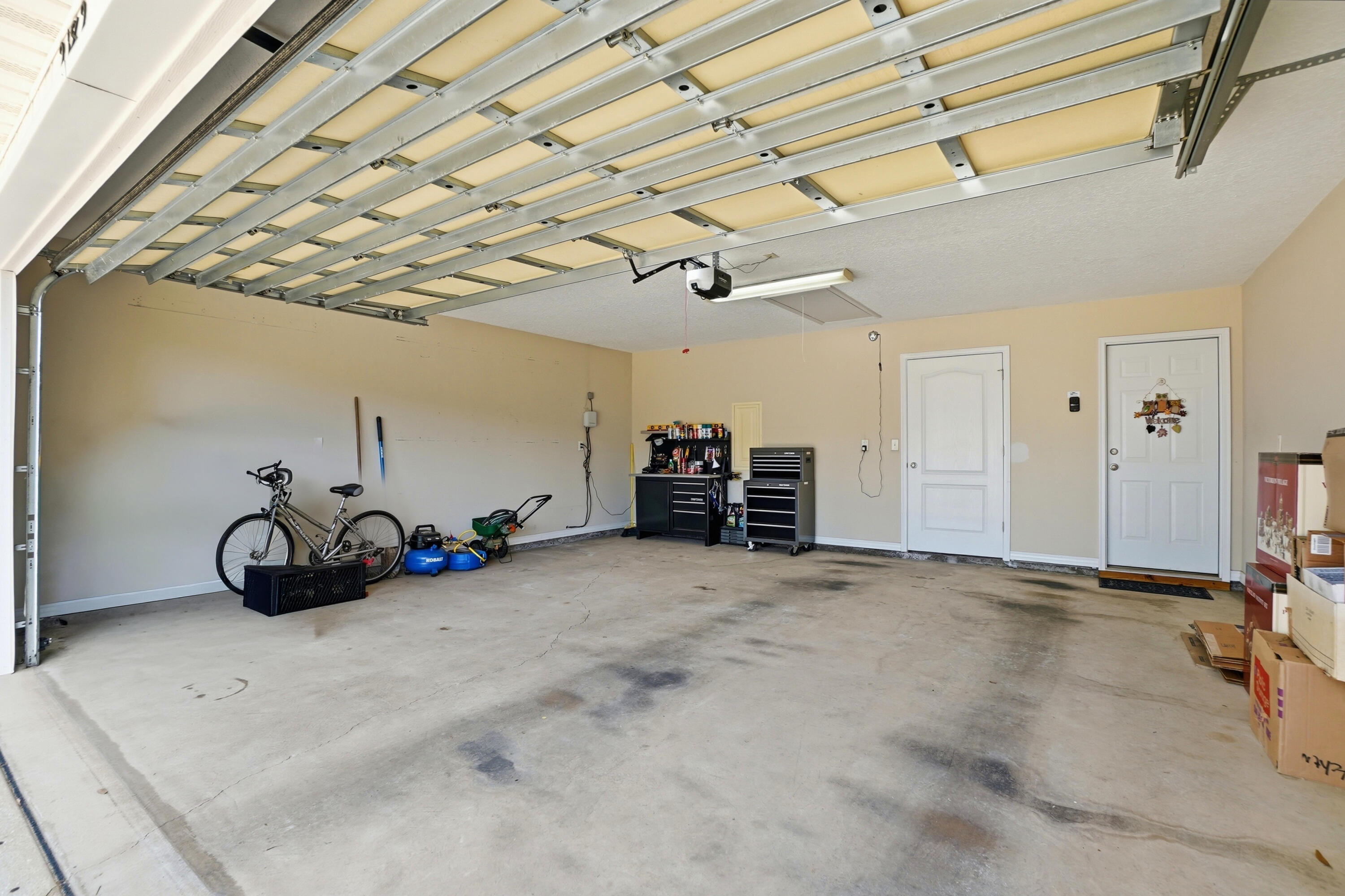 LEE FARM - Residential