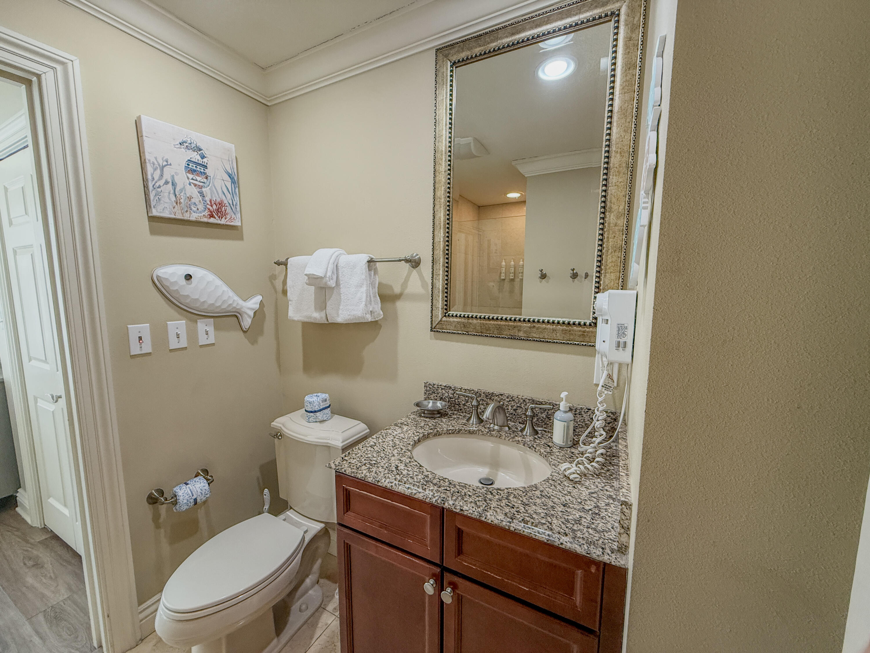 EMERALD GRANDE - Residential