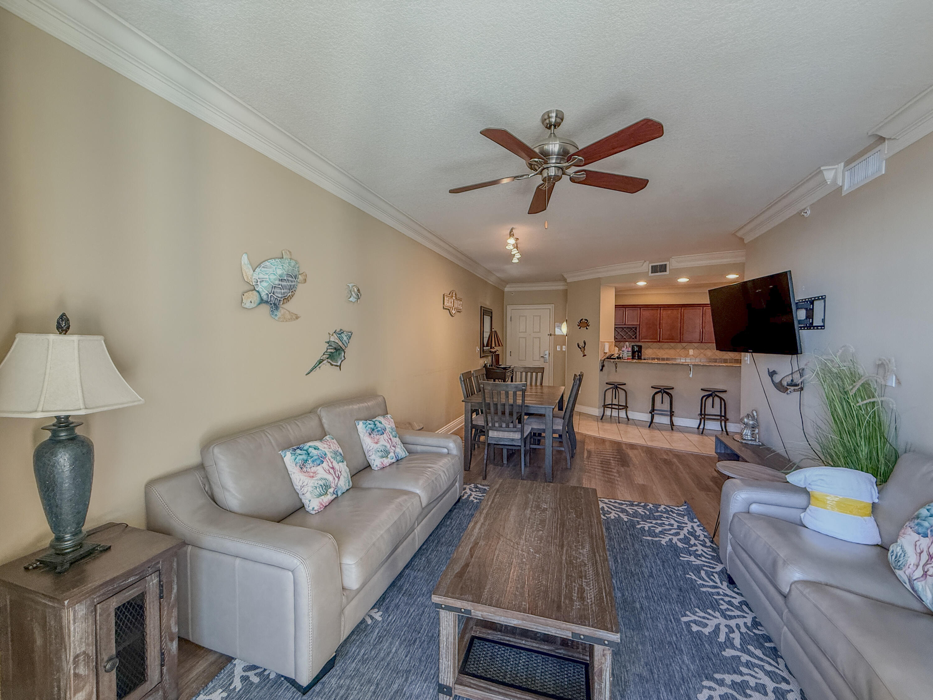 EMERALD GRANDE - Residential