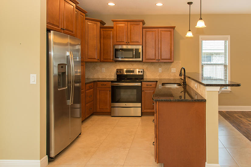 FOREST HTS S/D - Residential Lease