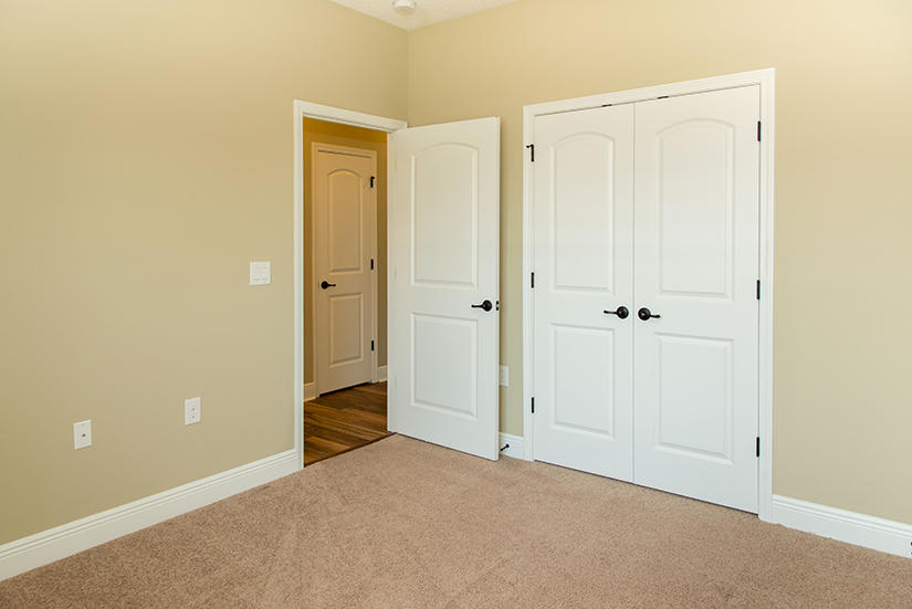 FOREST HTS S/D - Residential Lease