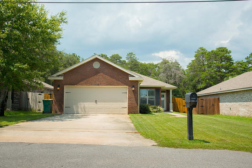 FOREST HTS S/D - Residential Lease