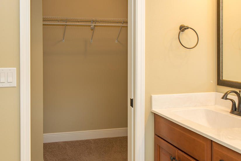 FOREST HTS S/D - Residential Lease