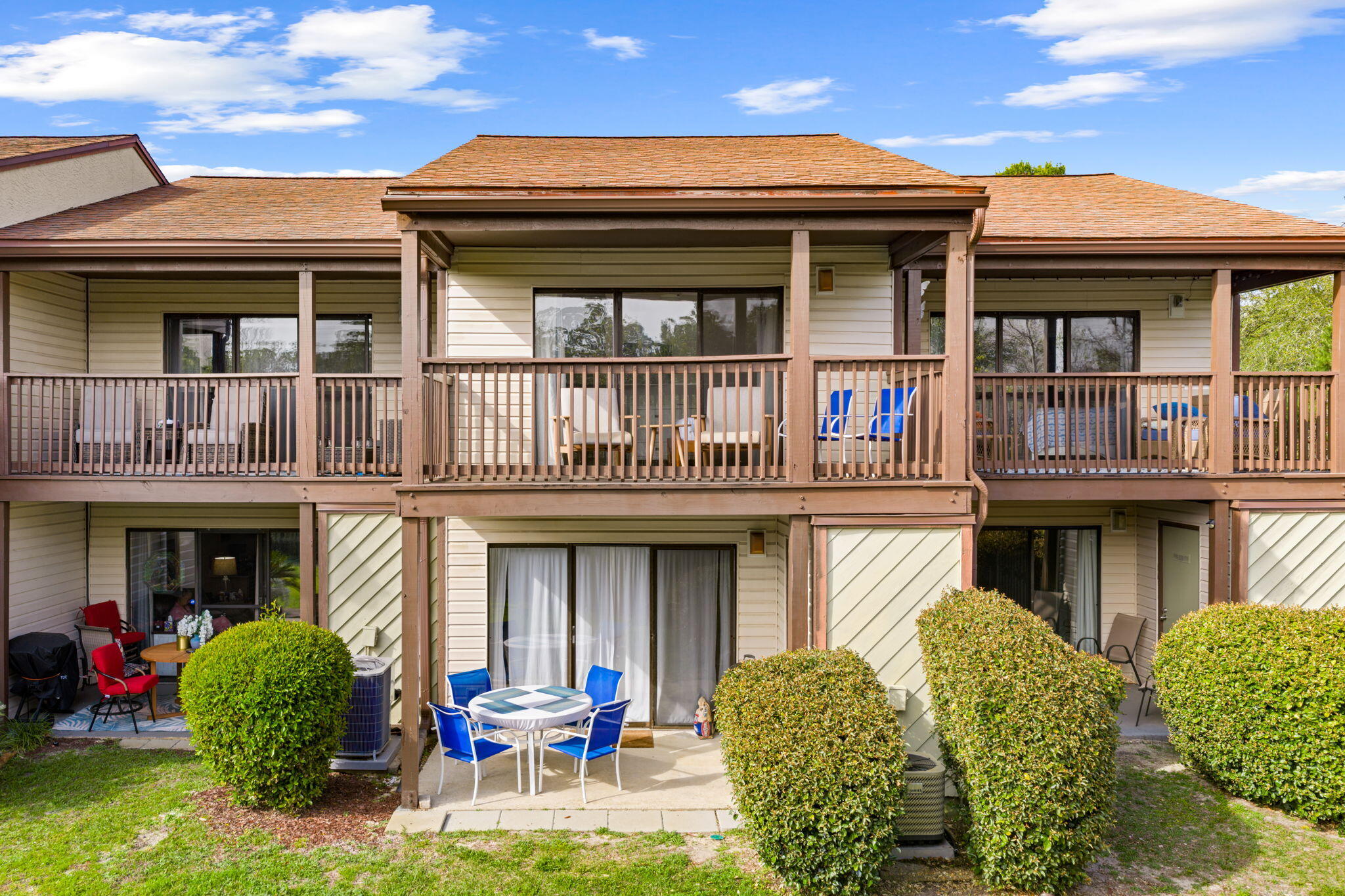 PORTSIDE CONDO - Residential