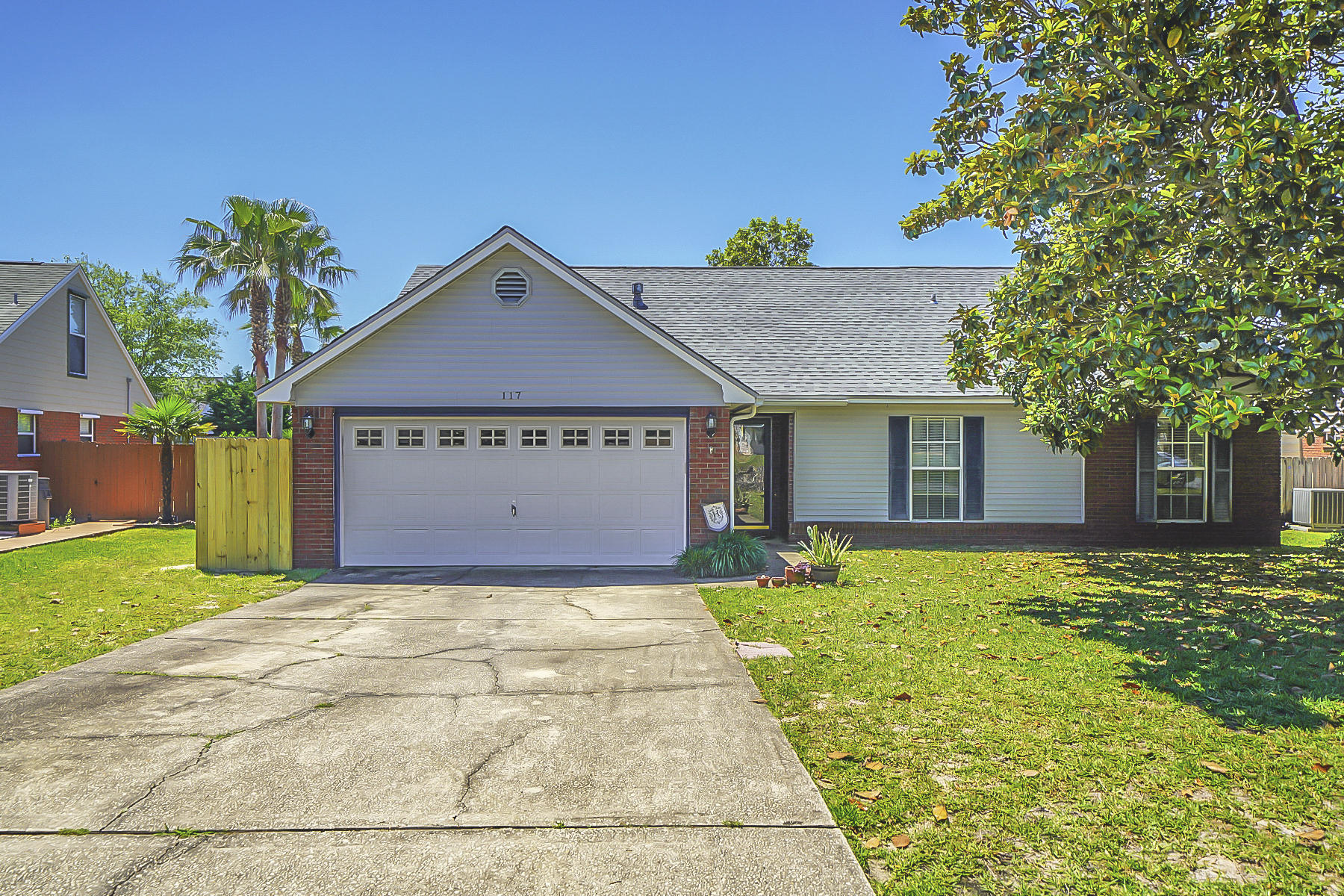EMERALD POINTE PLAT 2 - Residential