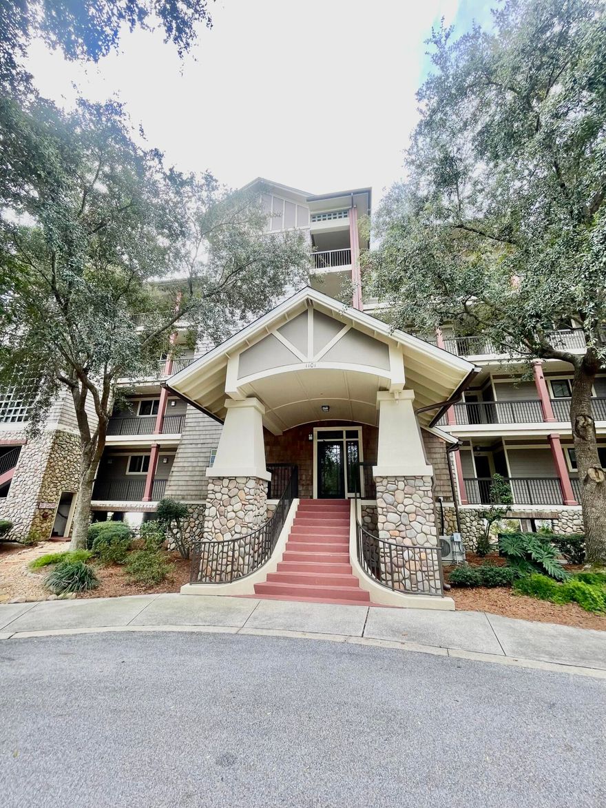 Luxury lake front condo overlooking Lake Powell which is Florida's largest coastal dune lake, just minutes away from the Gulf of Mexico.  3 Bedroom, 3 Bathroom includes the stunning inlaid hardwood flooring, board and batten ceilings, and surround sound in the main living room. Separated only by the breakfast bar, the large dining area is open to a spacious living room. The kitchen is a chef's dream with stainless appliances, a Viking gas stove, beautiful custom cabinetry, and granite countertops, with a large walk-in pantry. The Main Bathroom suite offers double vanities, a luxurious jetted tub, steam room/shower, and huge walk-in closet. The two guest bedrooms have their own private bathrooms. Resort style amenities and 24 hr Security.