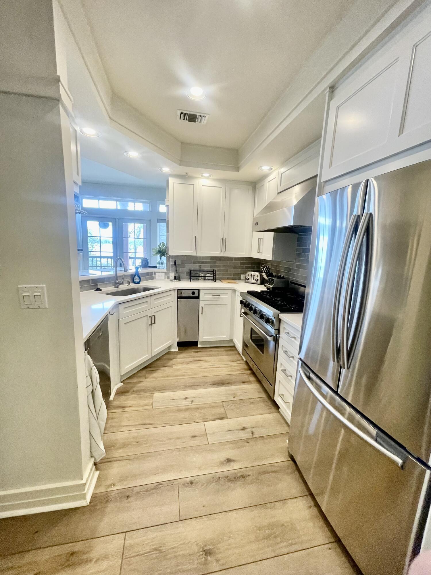 WILD HERON LAKESIDE LODGE - Residential