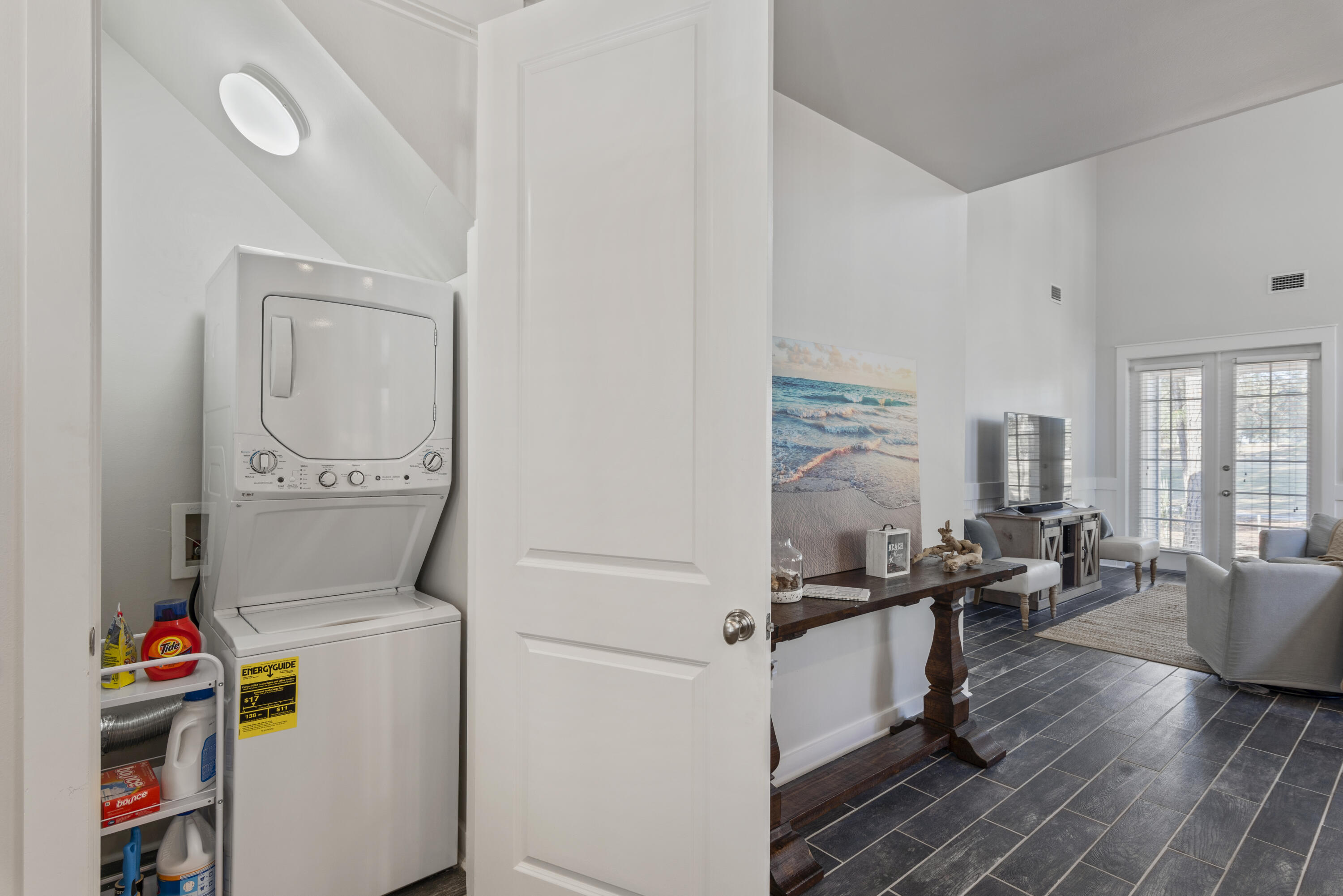 LAUREL GROVE - Residential