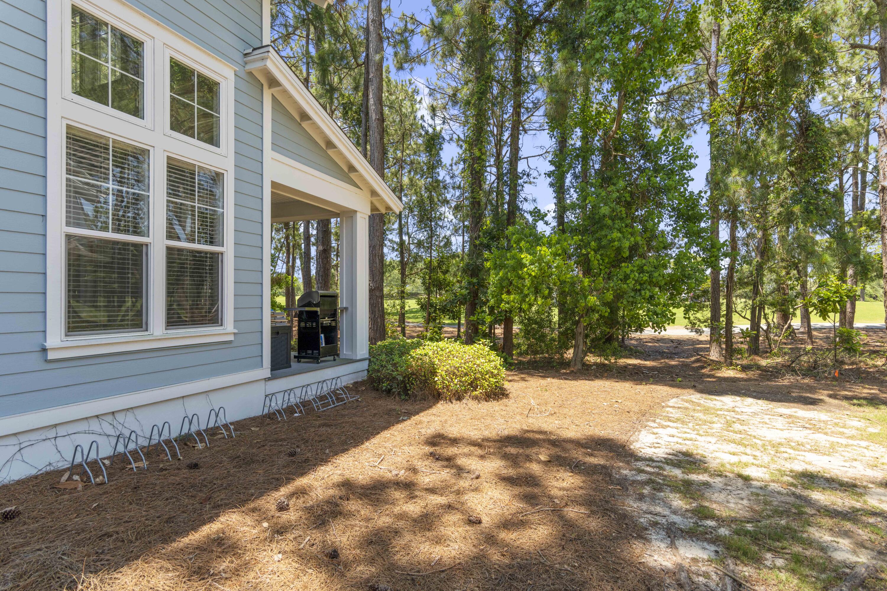 LAUREL GROVE - Residential