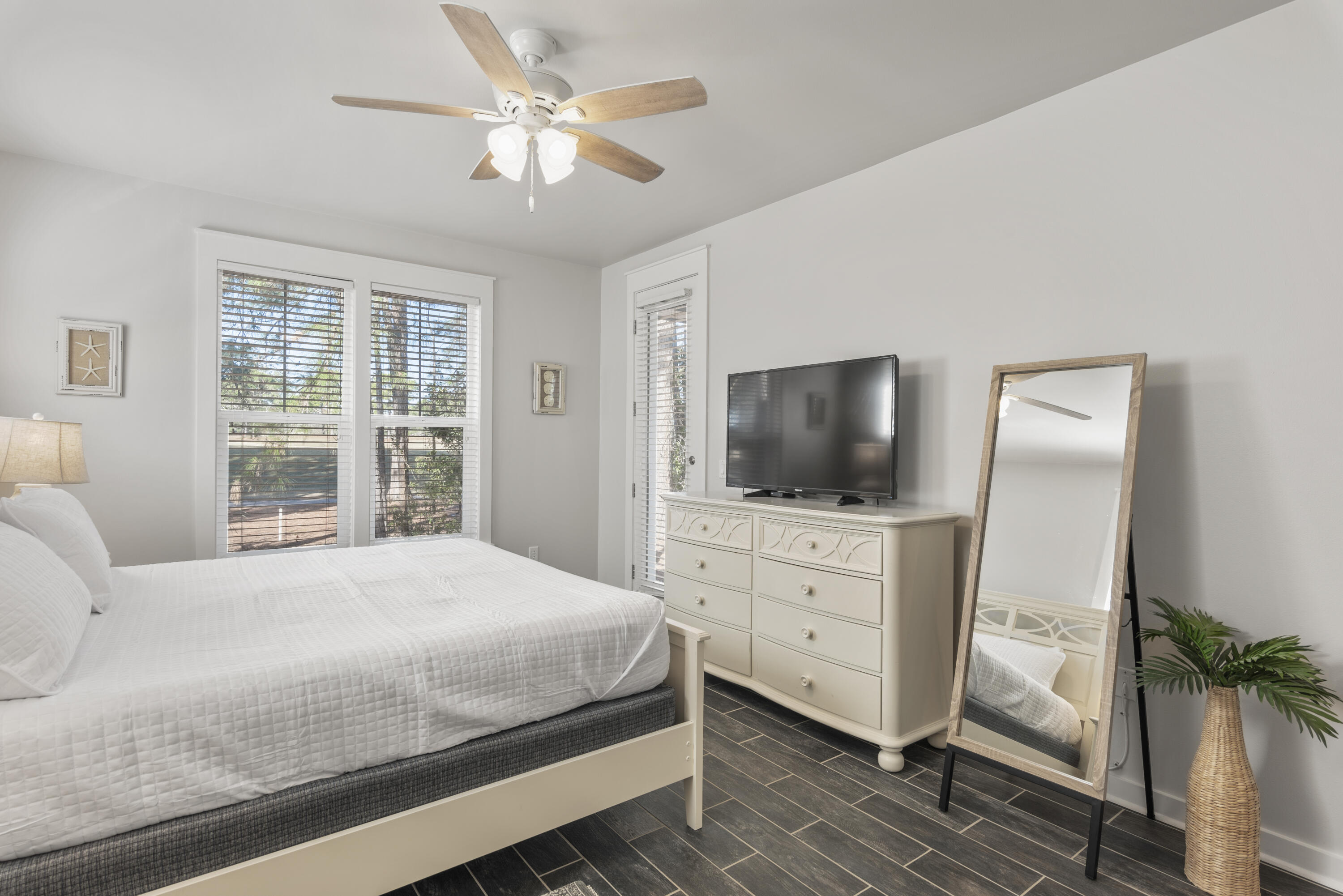 LAUREL GROVE - Residential