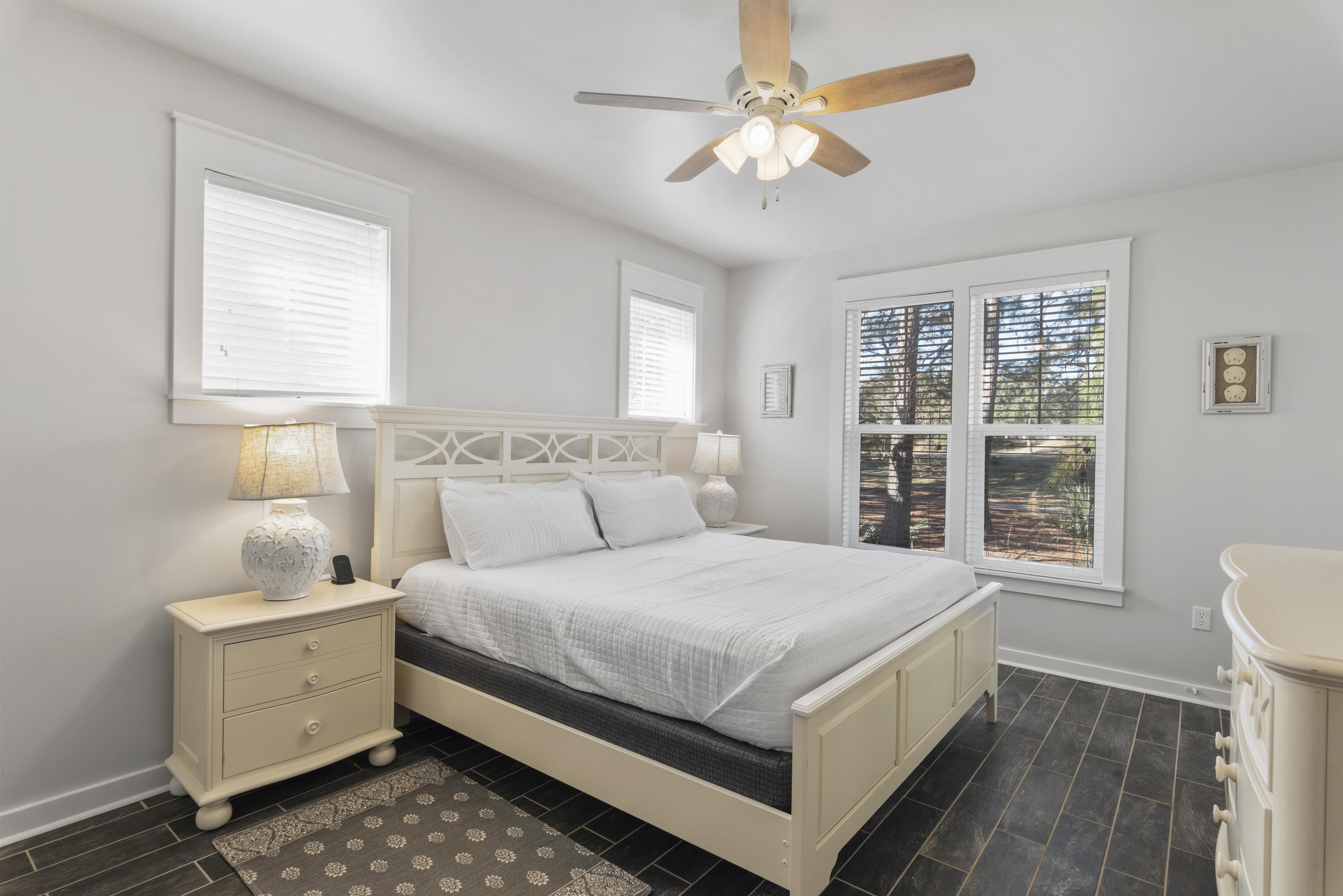 LAUREL GROVE - Residential
