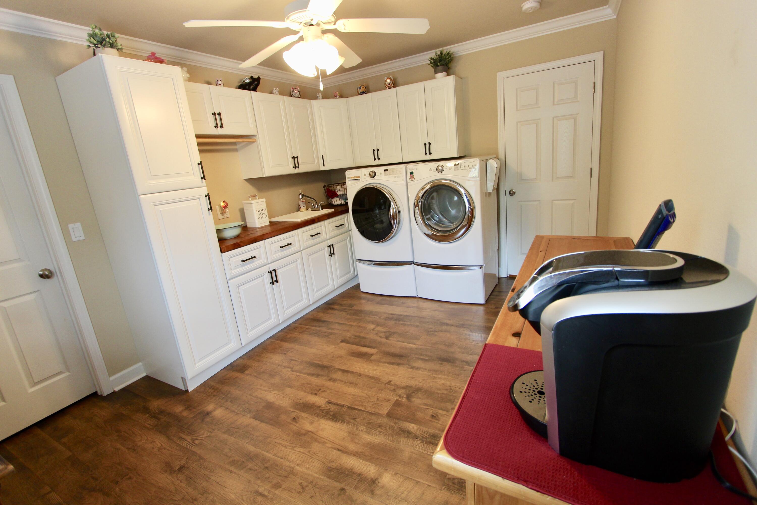 CAMELLIA COVE - Residential
