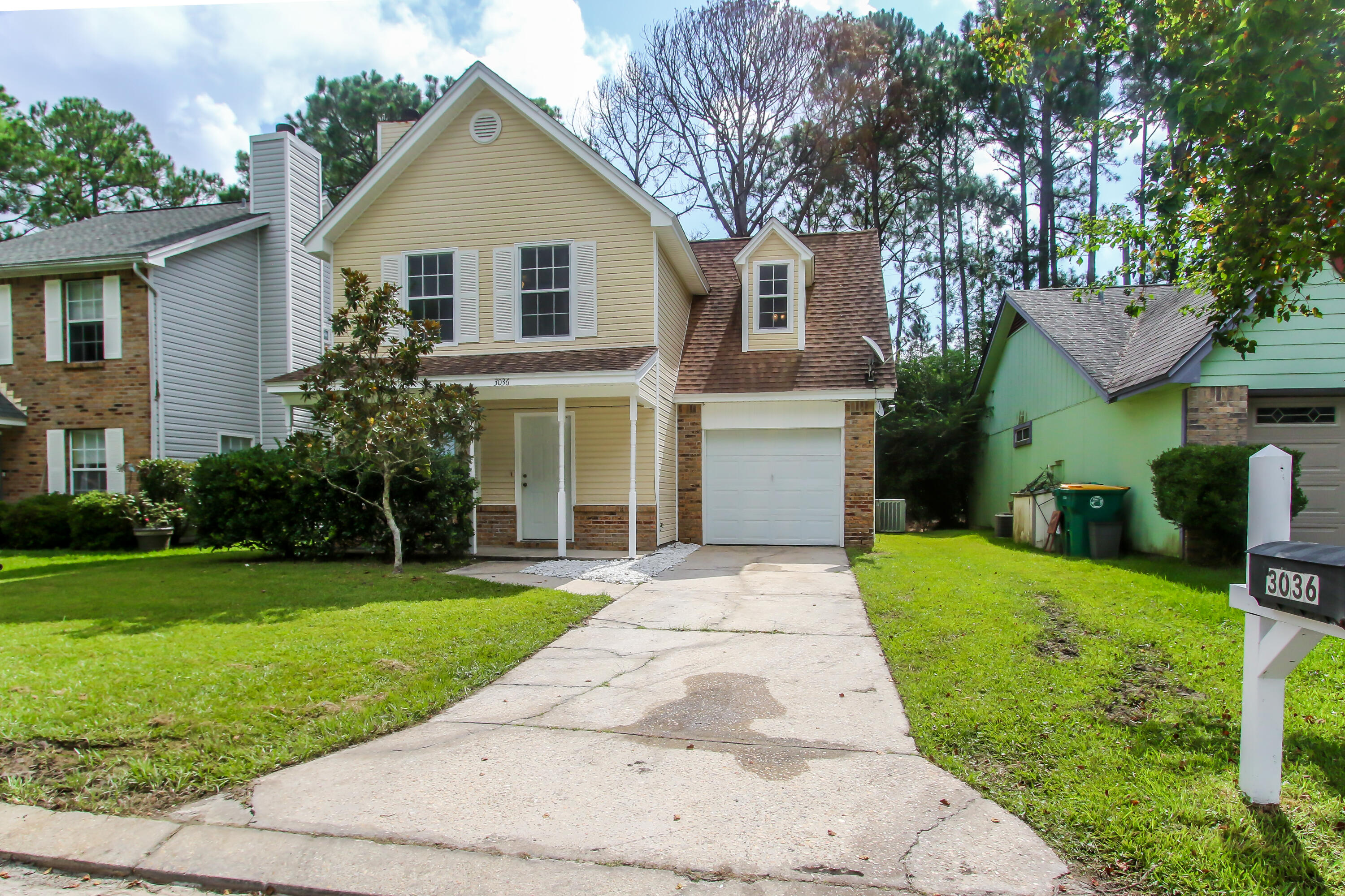YORKTOWN AT WILLOW BEND - Residential