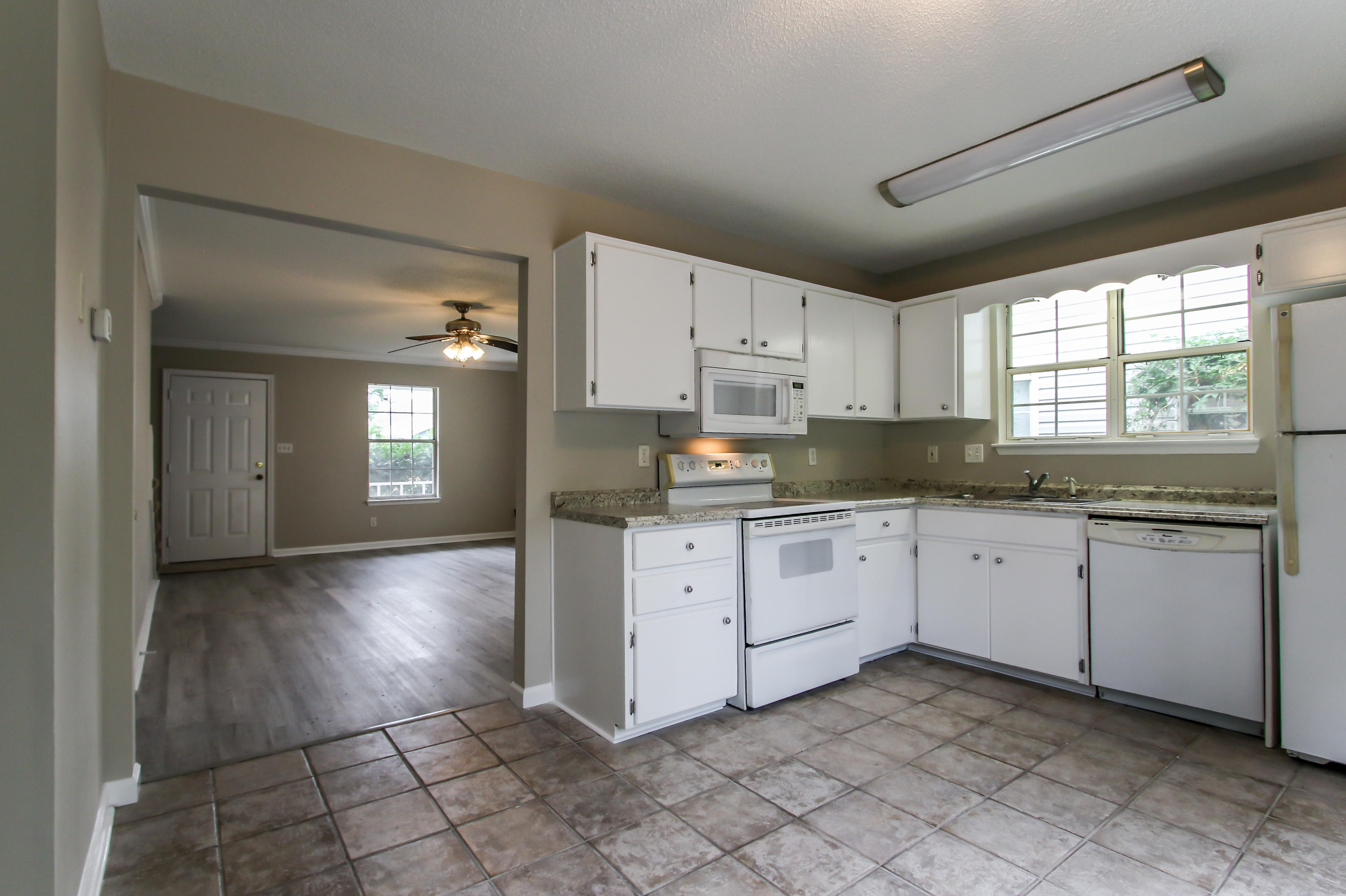 YORKTOWN AT WILLOW BEND - Residential
