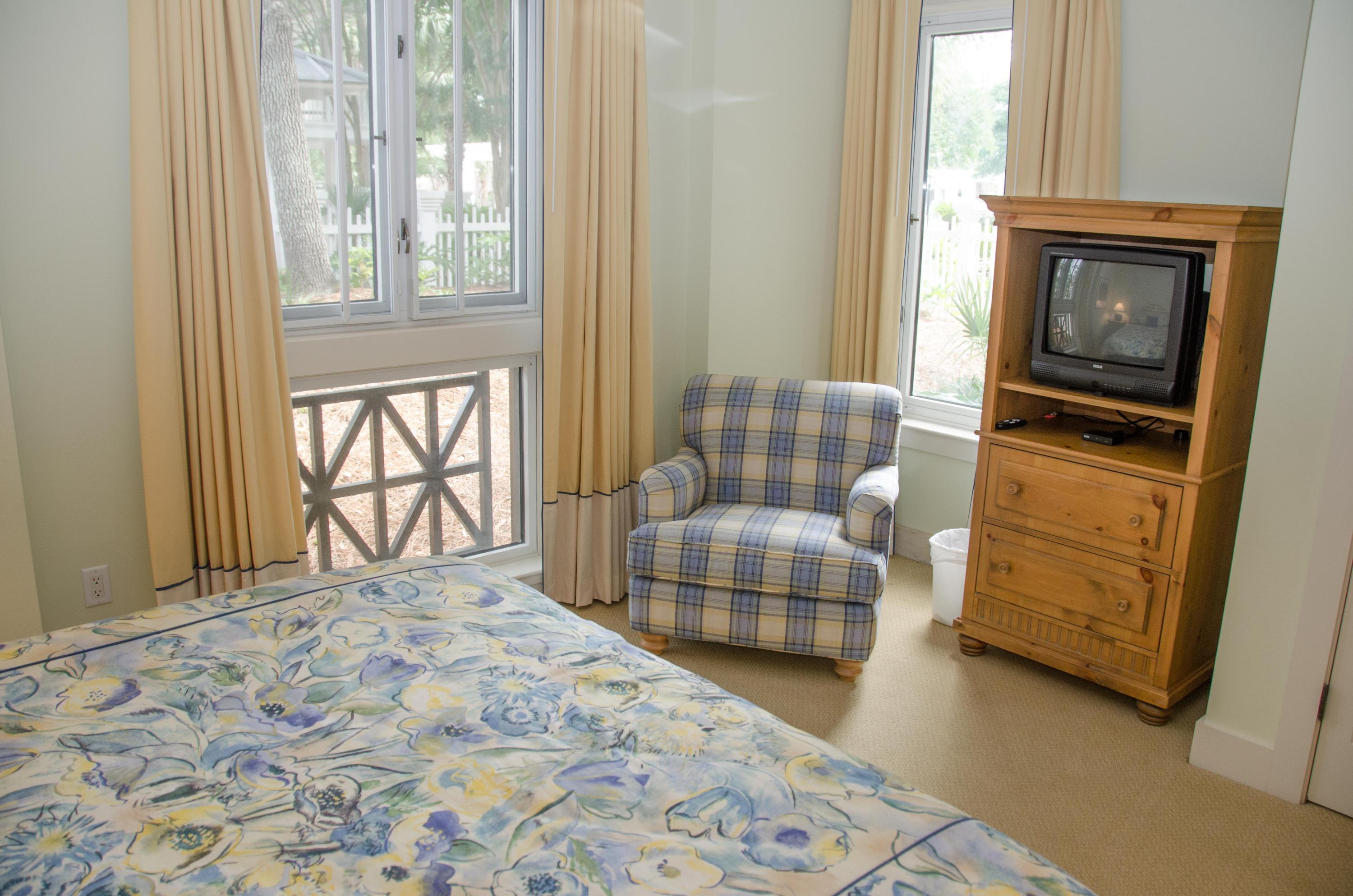 OBSERVATION POINT - Residential