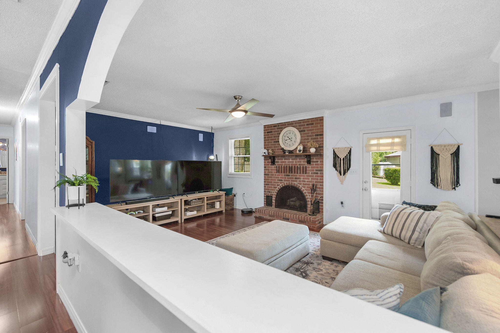 LAKE LORRAINE ESTATES - Residential
