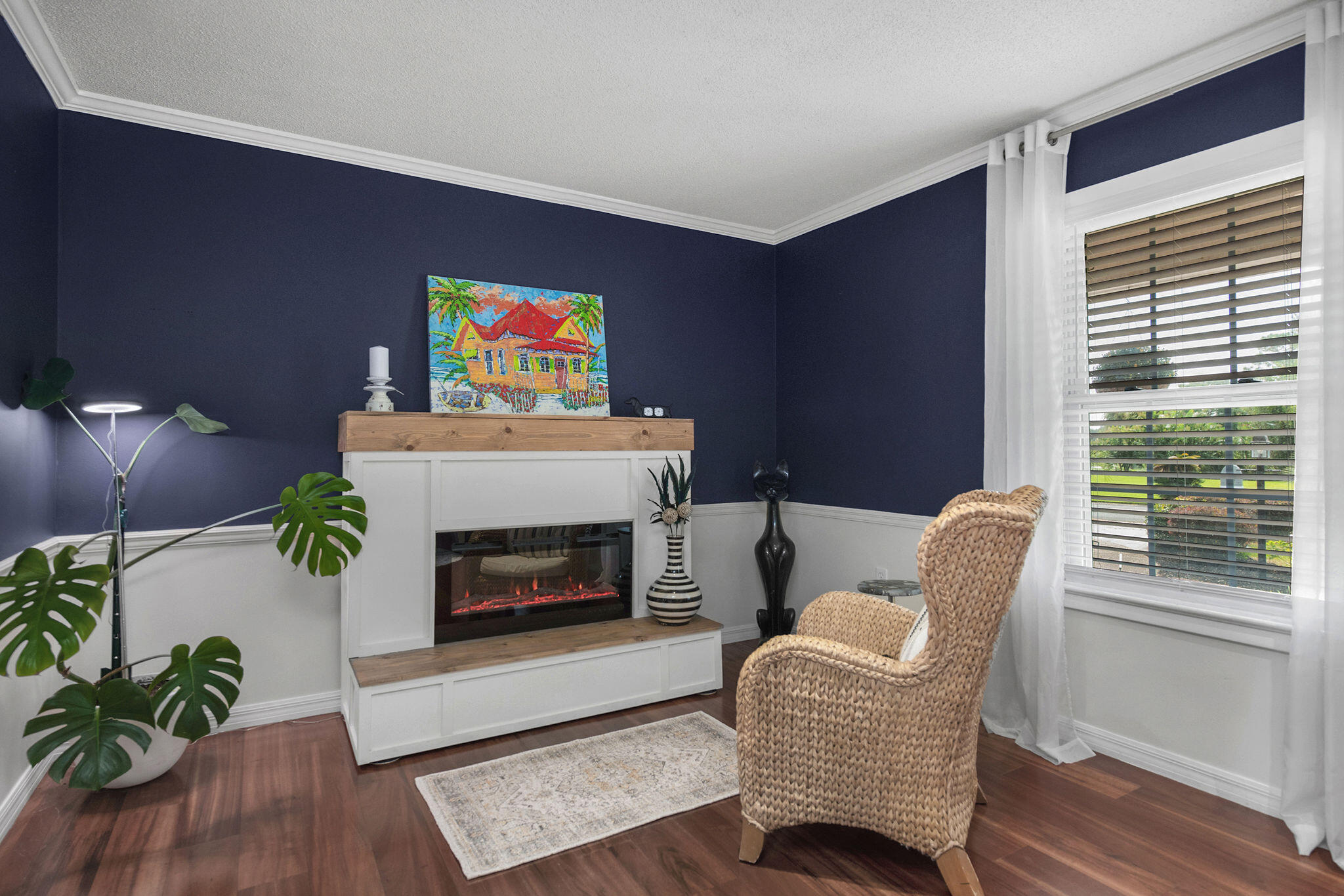 LAKE LORRAINE ESTATES - Residential