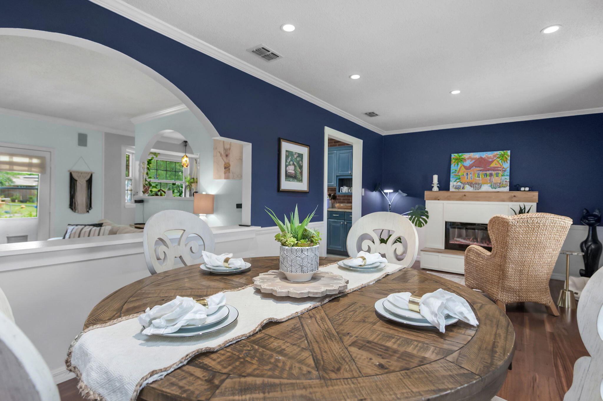 LAKE LORRAINE ESTATES - Residential