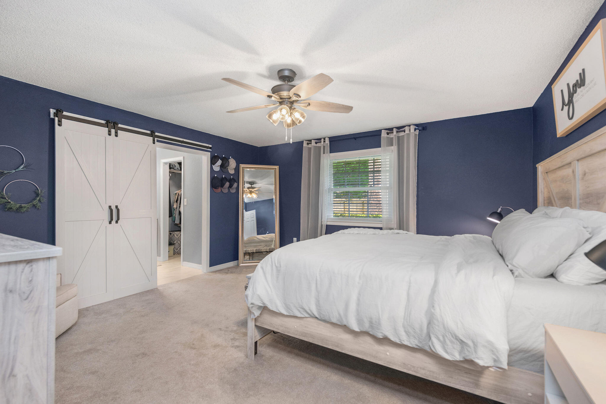LAKE LORRAINE ESTATES - Residential