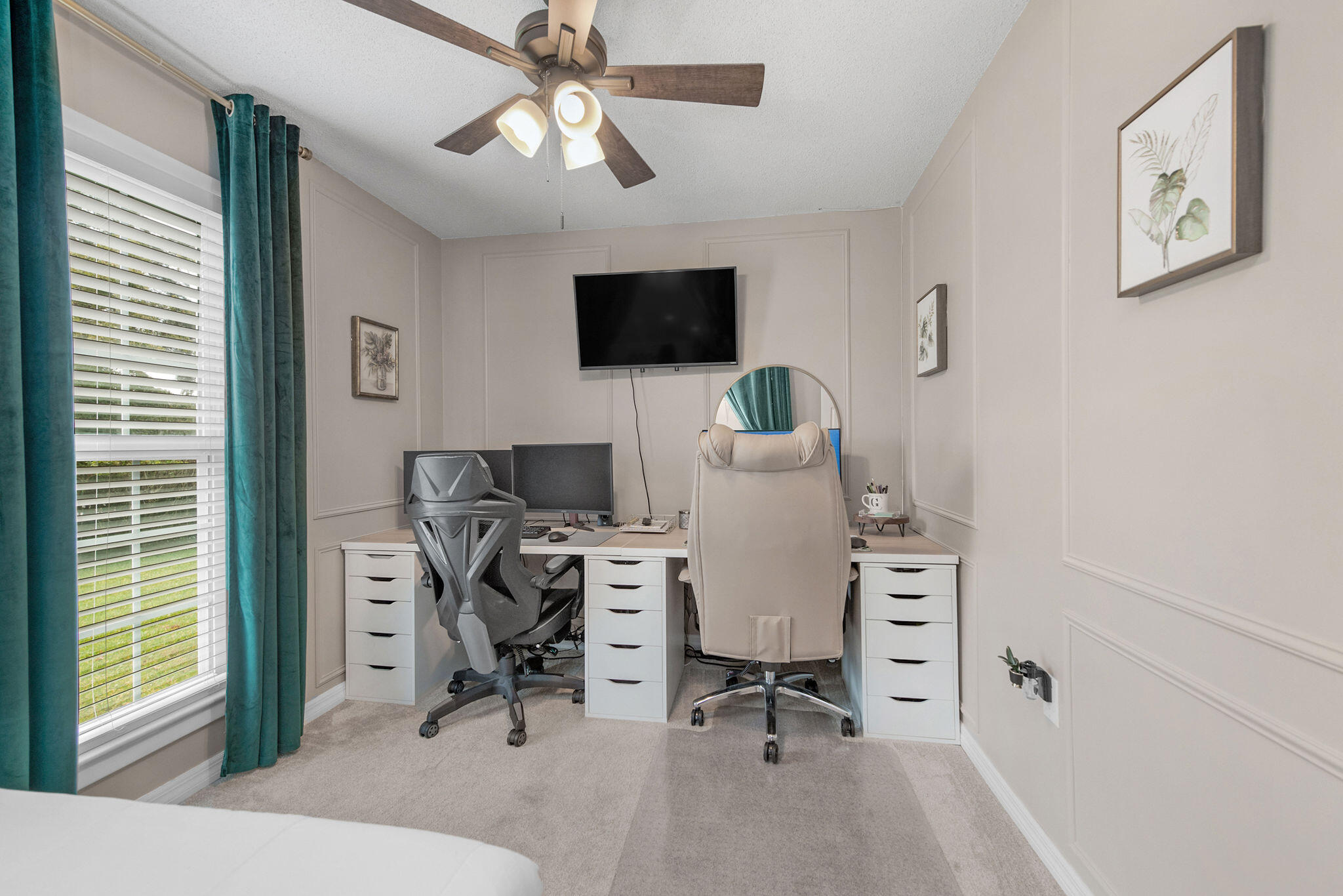 LAKE LORRAINE ESTATES - Residential