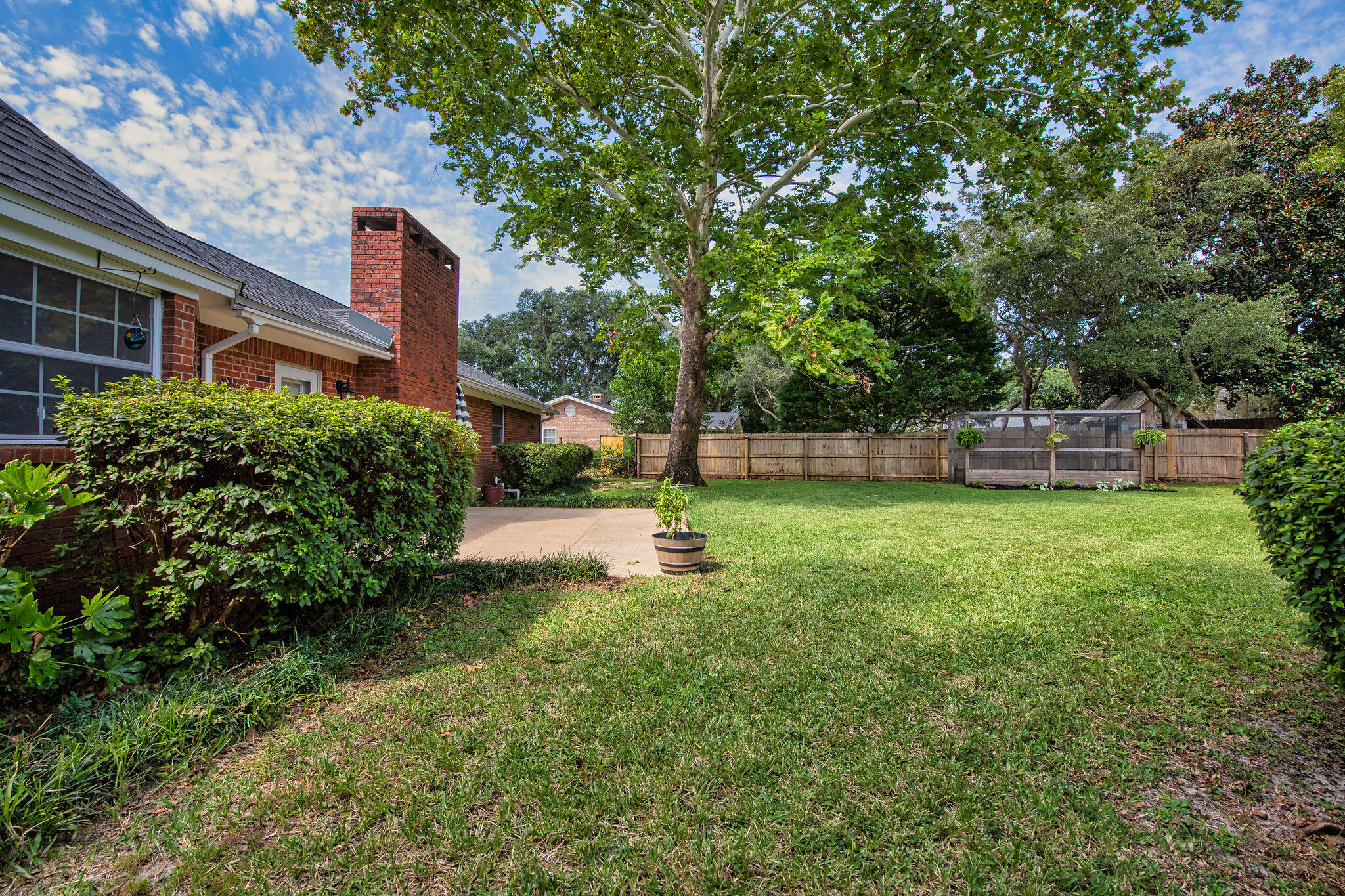 LAKE LORRAINE ESTATES - Residential