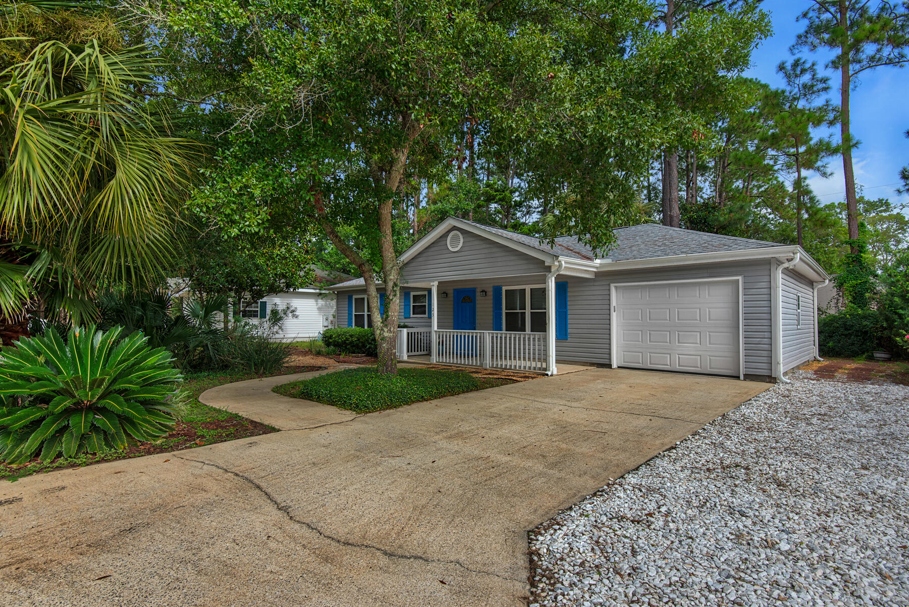 PALMETTO PLANTATION - Residential