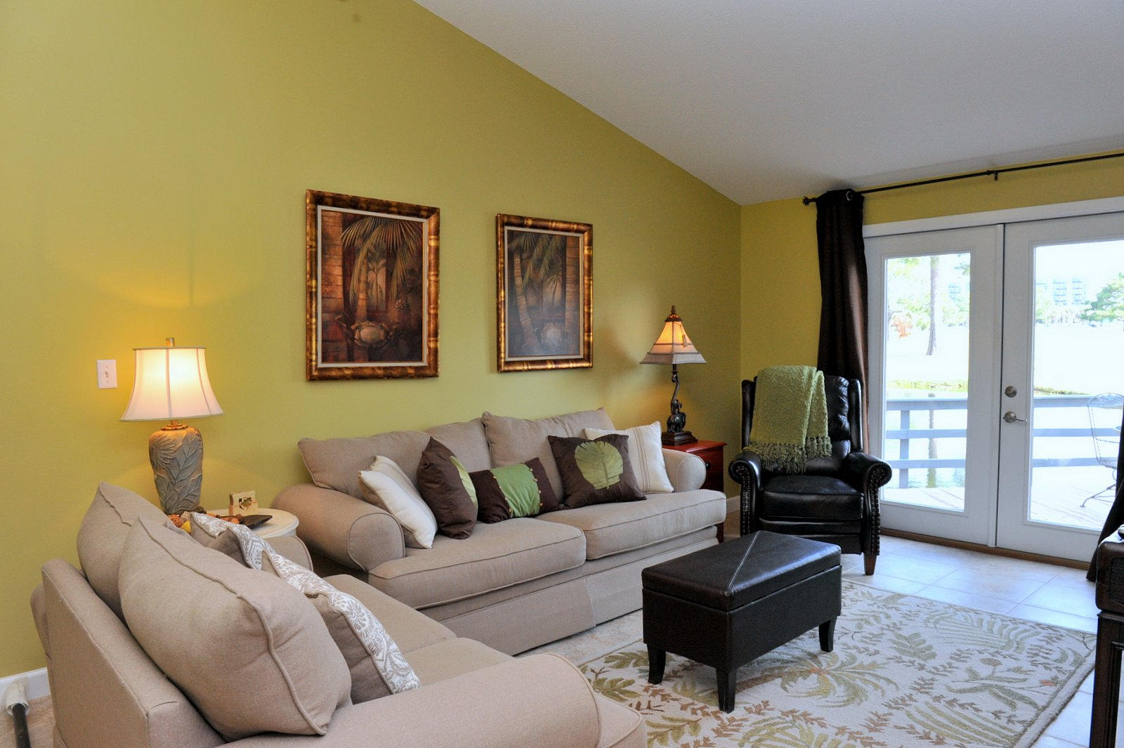 LINKSIDE VILLAGE UNIT 1 - Residential