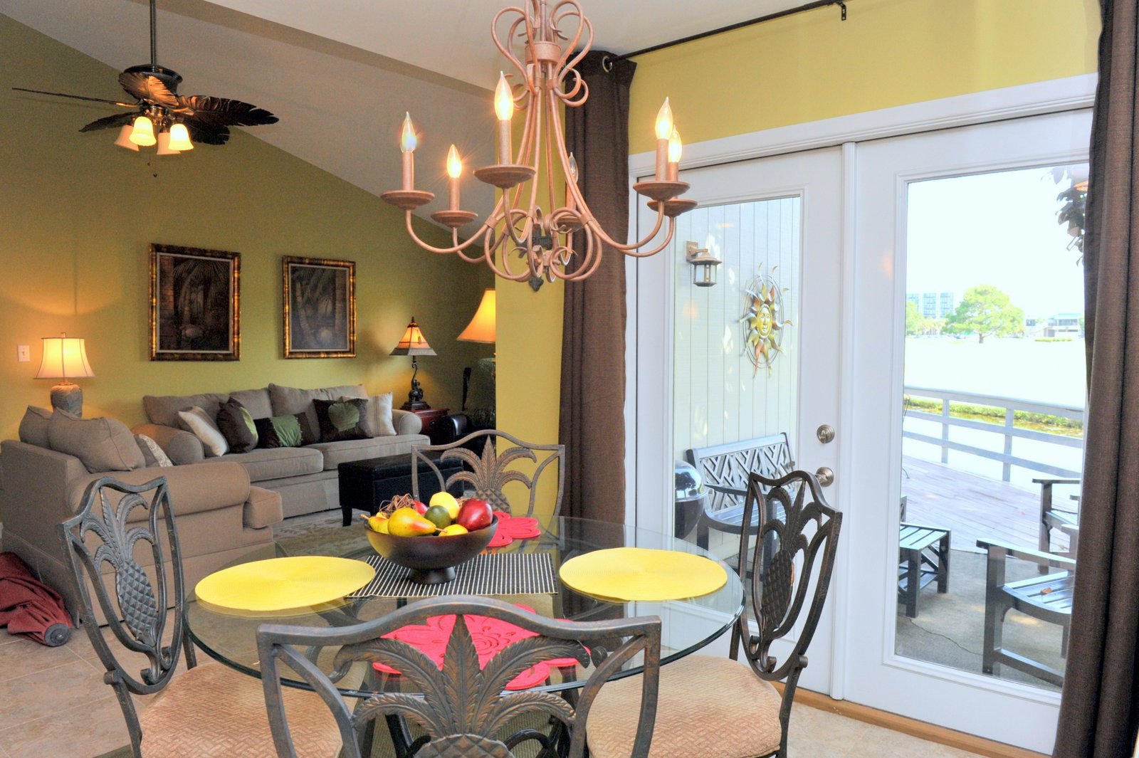 LINKSIDE VILLAGE UNIT 1 - Residential