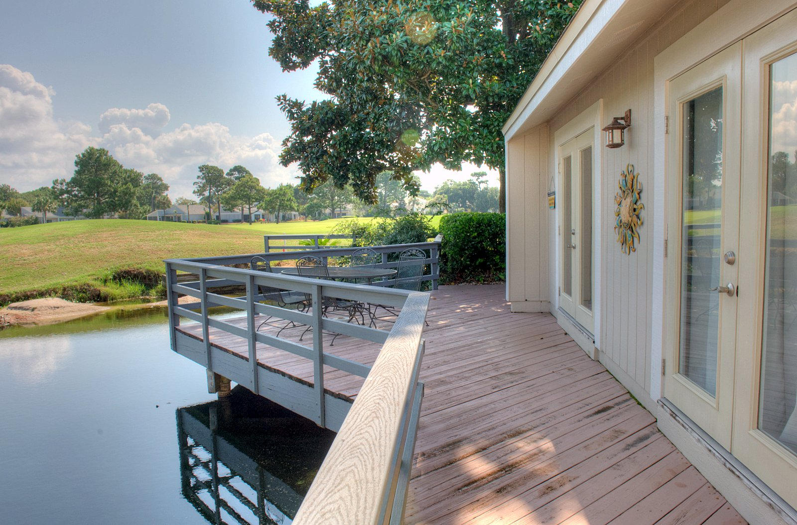 LINKSIDE VILLAGE UNIT 1 - Residential