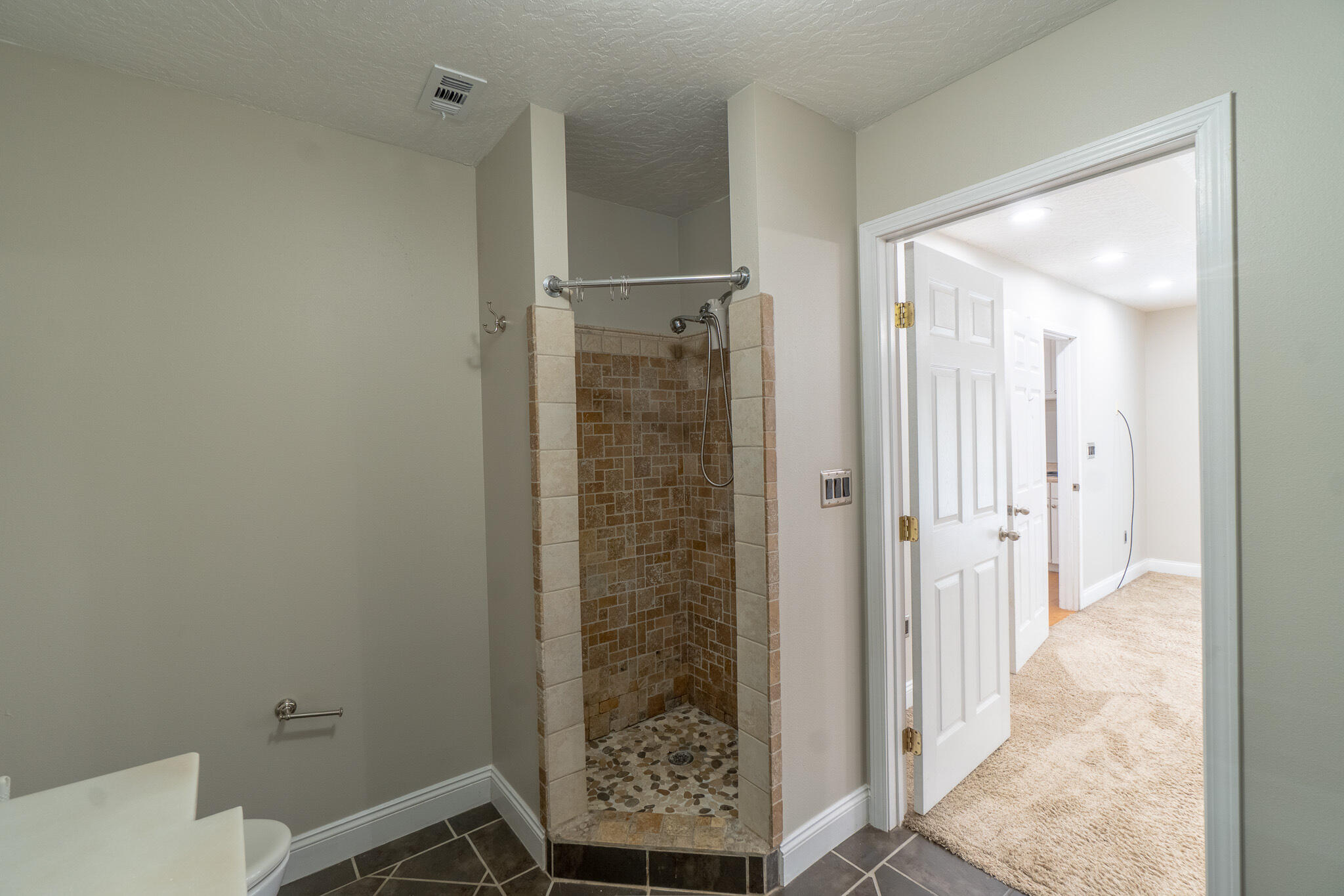 GARNIERS BEACH - Residential